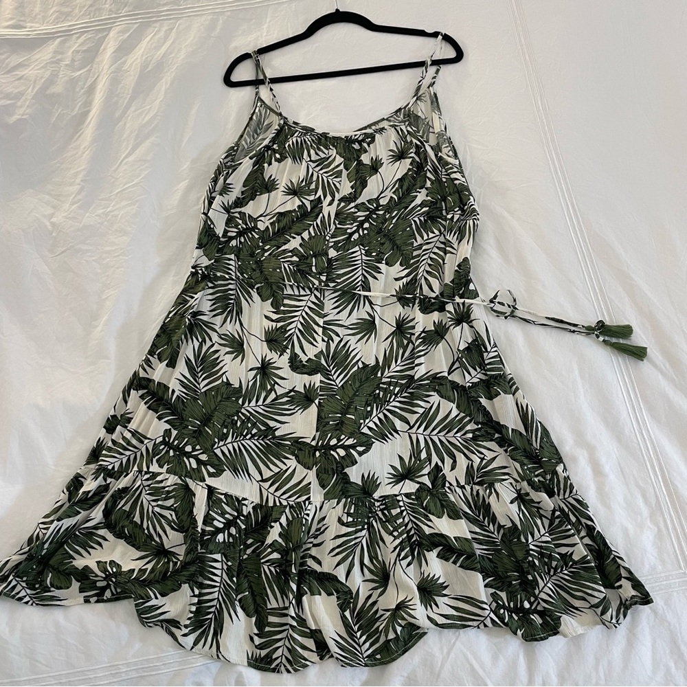 H&M - Sundress jungle print (Medium)